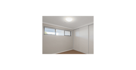 ROCKINGHAM 2 BEDROOM UNIT FOR LEASE - PRIME LOCATION - Photo 2