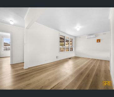 Comfortable Family Living in a Prime Melton Location! - Photo 1