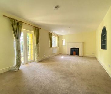 4 bedroom detached house to rent - Photo 2