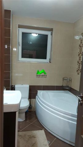 Apartament de inchiriat 3 camere Sibiu Turnisor - Fotografie 3