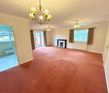 3 bedroom detached bungalow to rent - Photo 3