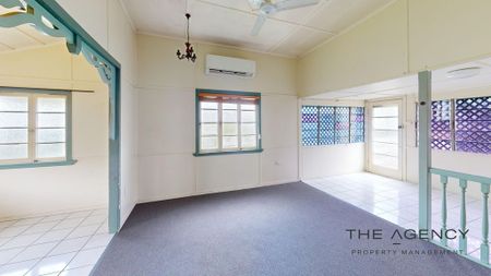 Charming Two-Story Home - Photo 3