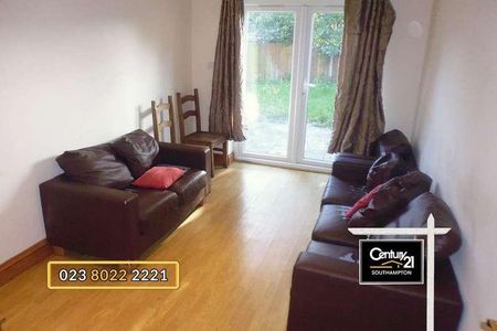 |ref: |, Spear Road, Southampton, SO14 - Photo 3