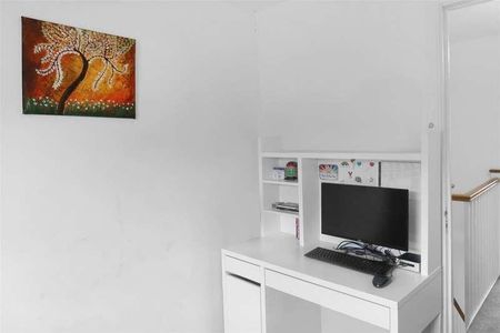 Robin Place, Allington, ME16 - Photo 5