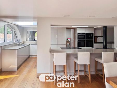 5 bedroom property to rent - Photo 2