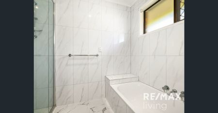 Spacious, Fully Renovated Family Haven in Burpengary - Photo 2