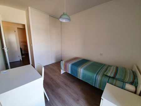 Location Appartement 5 pièces Meublé 95m² BORDEAUX 33300 - Photo 3