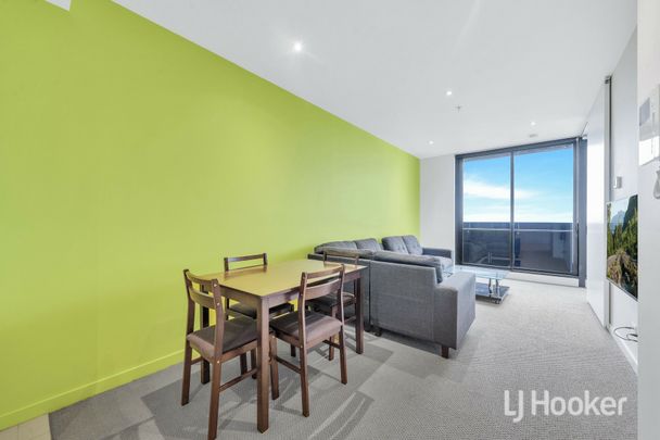 Exquisite Urban Living at Swanston Square - 2-Bedroom Apartment for Rent! - Photo 1