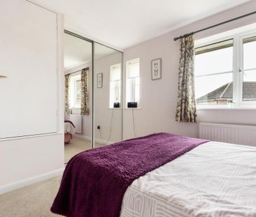 2 bedroom terraced house to rent - Photo 3