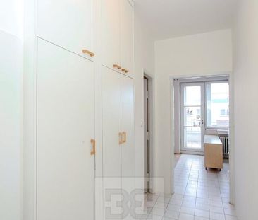 Pronájem bytu 1+kk 34 m2 - Photo 1