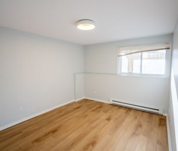 For Lease - 16 Sweetbriar Circle Unit# 1, Barrhaven, Ontario - Photo 5