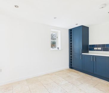 3 BED Town house To rent - Photo 6
