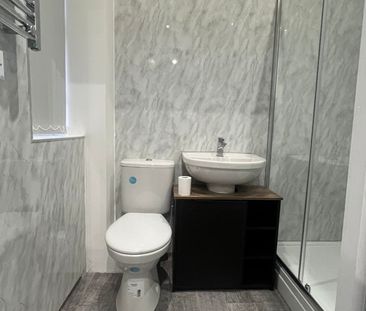 1 Bed Flat, Strathmore Avenue, LS9 - Photo 5