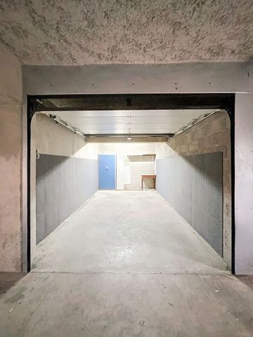 A LOUER AUX ANGLES ( 30133 ) : appartement 3 pièces -possibilité meublé -avec ascenseur - 2 terrasses et 1 garage !, - Photo 4