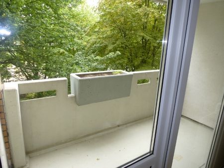 Sonnige Singlewohnung mit großem Balkon – nur mit WBS anzumieten!! - Photo 3