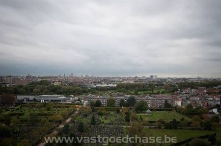 Appartement te huur - Foto 2