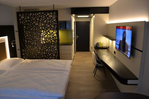 "Komplett möblierte Business-Apartments in Stansstad zu vermieten" - Foto 1