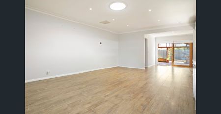 46 Vista Drive, Melton, Vic 3337 - Photo 3