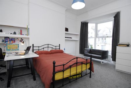 7 bedroom house share to rent - Photo 4