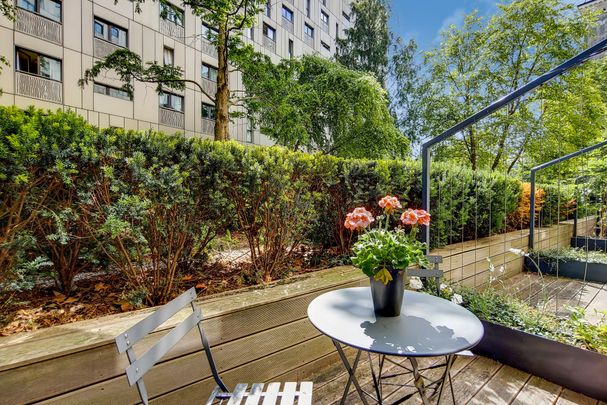 Bramah House, 9 Gatliff Road, Grosvenor Waterside, SW1W flat to rent - Photo 1
