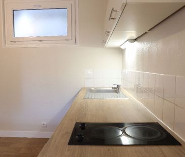 Location Appartement 1 pièce 33m² MONT ST AIGNAN 76130 - Photo 4