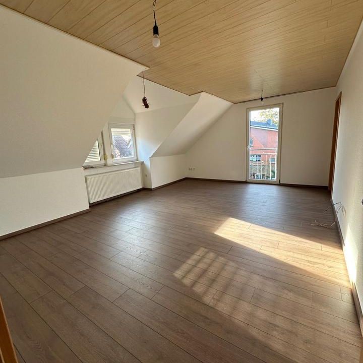 4-Zimmer-Wohnung im Zentrum von Flachsmeer - Photo 1