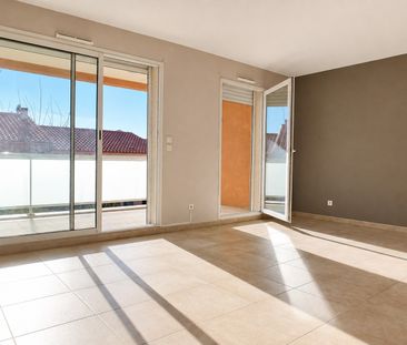 Location Appartement 3 pièces 62m² PERPIGNAN 66100 - Photo 2
