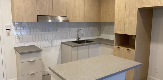 BEAU 3½ | INTERNET-CHAUFFAGE-EAU CHAUDE - Photo 2