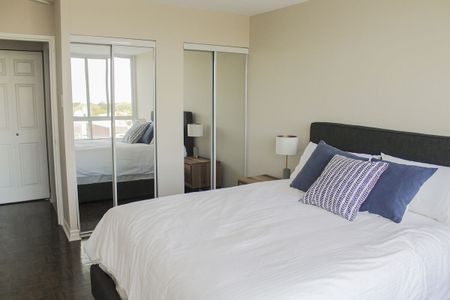 Le Plateau Mont-Royal - Photo 4