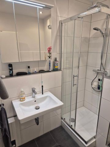 Charmantes Appartement in Düsseldorf Süd zu vermieten - Photo 3