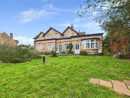 Queens Road, Hampton Hill, TW12 - Photo 5