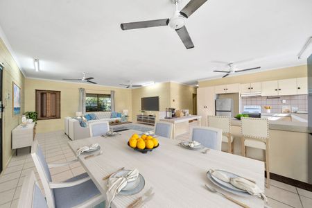 Low Set House - Mourilyan - Photo 3