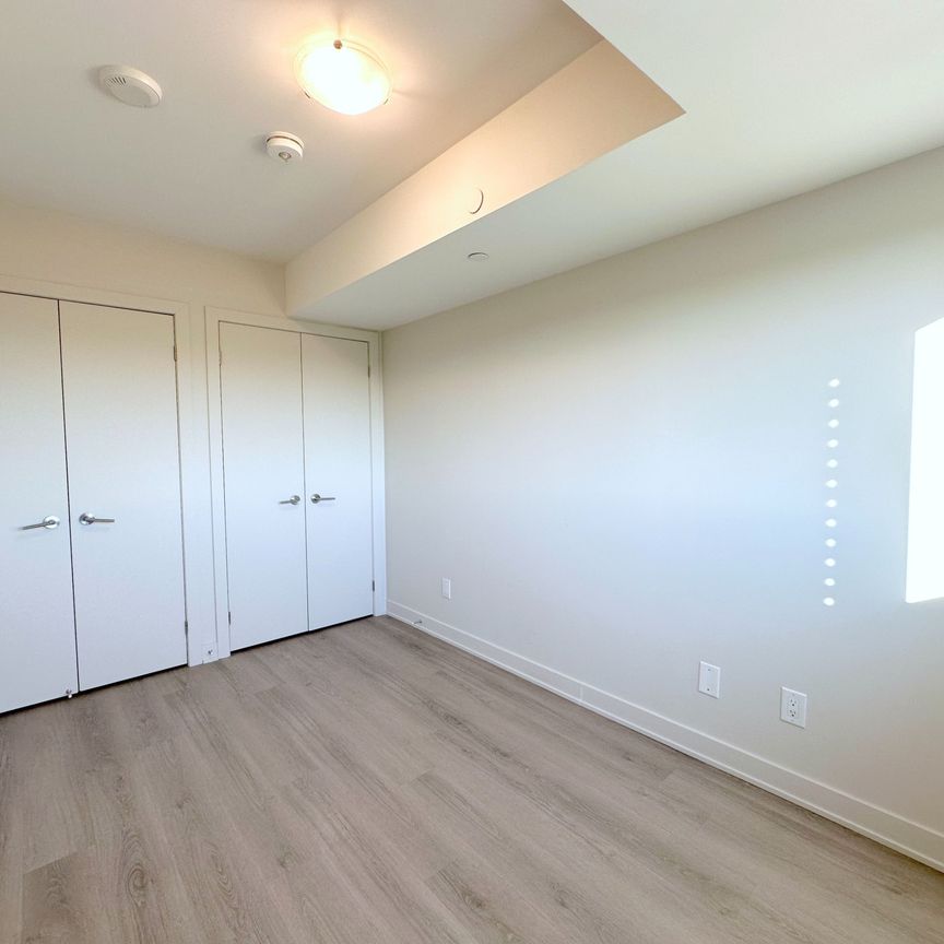 For Lease - 3385 Dundas Street Unit# 608, Toronto, Ontario - Photo 1