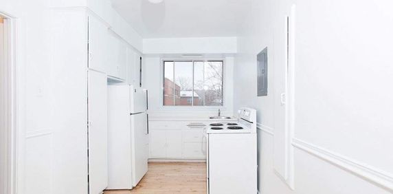 2 CH - 1 SDB - Montréal - $1,895 /mo - Photo 2