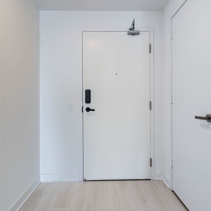 For Lease - 3900 Confederation Parkway Unit# 2212, Mississauga, Ontario - Photo 1