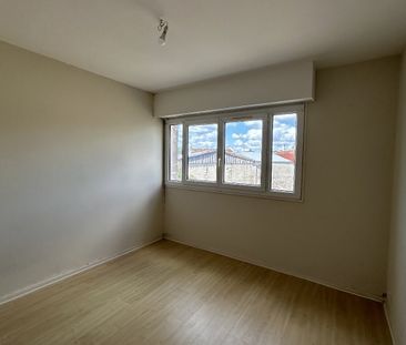 Location Appartement 3 pièces 70m² COGNAC 16100 - Photo 5