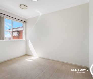 Perfect Family Home! - Photo 4