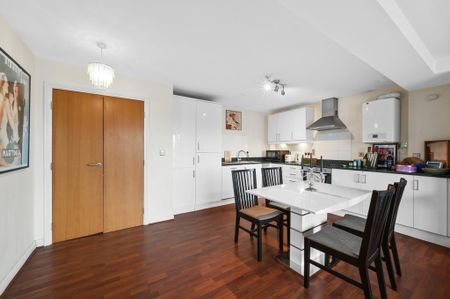 2 bedroom apartment to rent - Photo 5