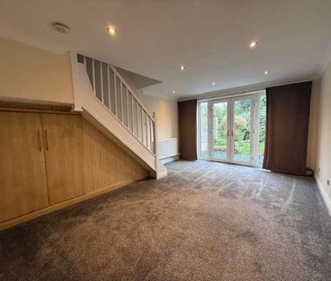 Aldborough Way, YO26 - Photo 3