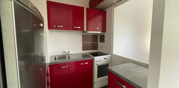 Location Appartement 1 pièce 32m² LE MANS 72000 - Photo 2