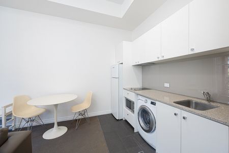 4/130 Nicholson Street, Fitzroy VIC 3065 - Photo 2