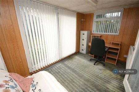 3 bedroom bungalow to rent - Photo 4