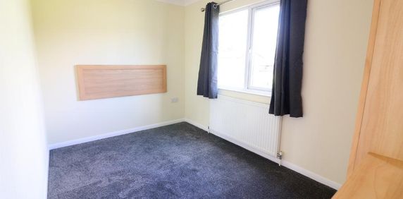 1 Bedroom Park Home To Rent - Photo 2