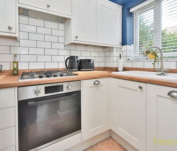 Princes Gate, CM23, Bishop`S Stortford - Photo 4