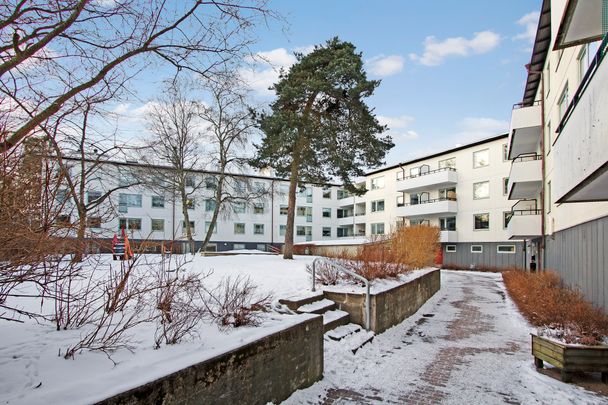 Hjortmossegatan, Trollhättan - Photo 1