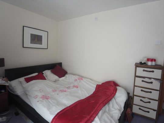1 bedroom semi-detached house to rent - Photo 1