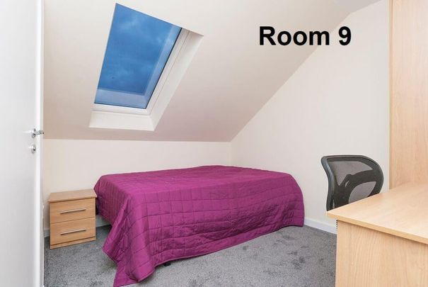 9 bedroom flat share to rent - Photo 1