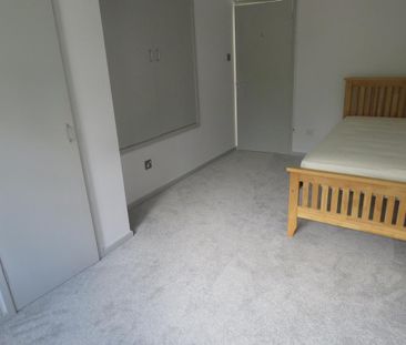 3 bedroom property to rent - Photo 5