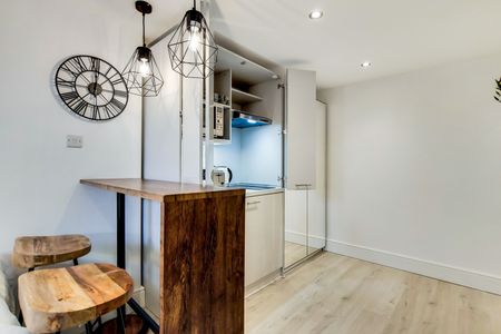 Studio Flat, Gloucester Place, NW1 - Photo 5