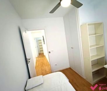 Calle Escultor Mora Cirujeda, Valencia, Valencian Community 46020 - Photo 3